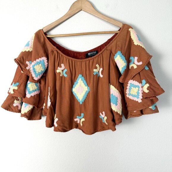 All Things Mochi Embroidered Ruffle Off The‎ Shoulder Top Womens Size Small Boho - Picture 1 of 10